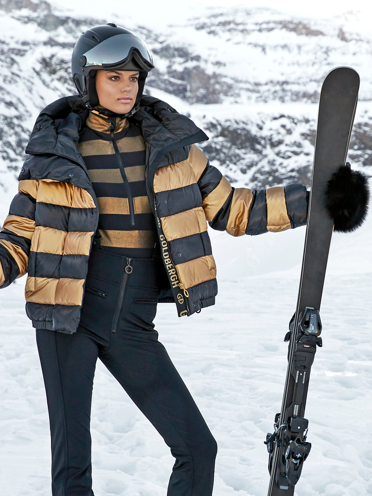 Snow down ski jacket in black - Goldbergh